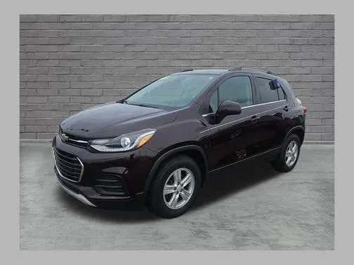 2020 Chevrolet Trax LT FWD photo