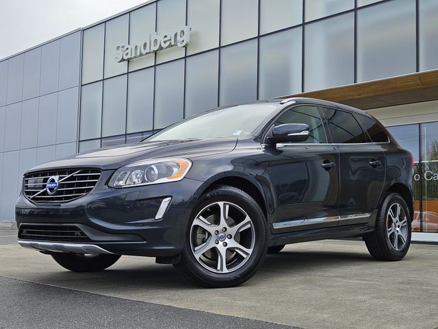 2015 Volvo XC60 T6 Drive-E Platinum FWD photo