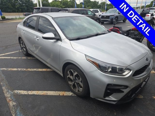 2020 Kia Forte LXS FWD photo