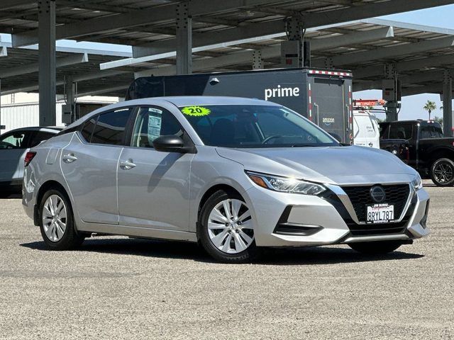 2020 Nissan Sentra S FWD photo