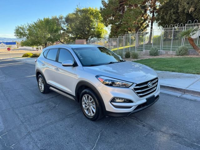 2017 Hyundai Tucson SE FWD photo