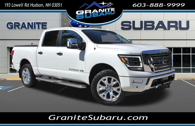 2020 Nissan Titan SL 4WD photo