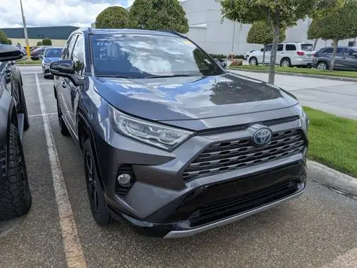 2020 Toyota RAV4 Hybrid XSE AWD photo