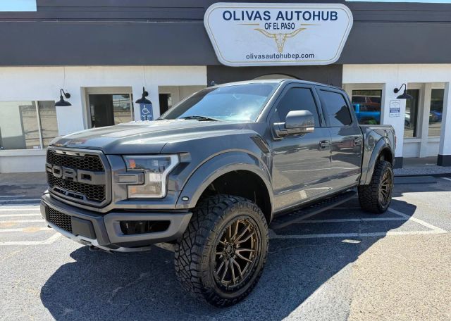 2020 Ford F-150 Raptor 4WD photo