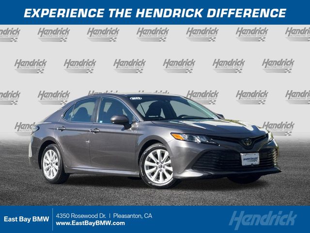 2020 Toyota Camry LE FWD photo