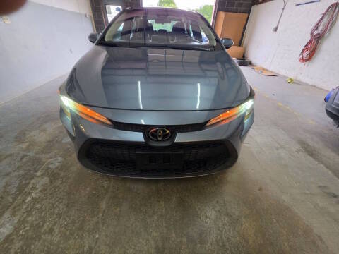 2020 Toyota Corolla LE FWD photo