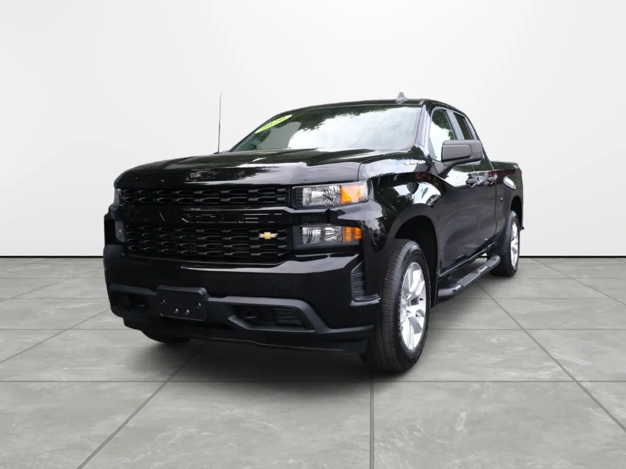 2020 Chevrolet Silverado 1500 Custom 4WD photo