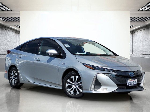 2020 Toyota Prius Prime XLE FWD photo