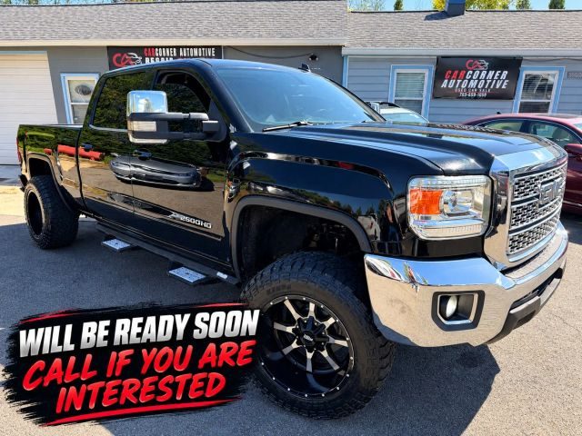 2015 GMC Sierra 2500HD SLE 4WD photo