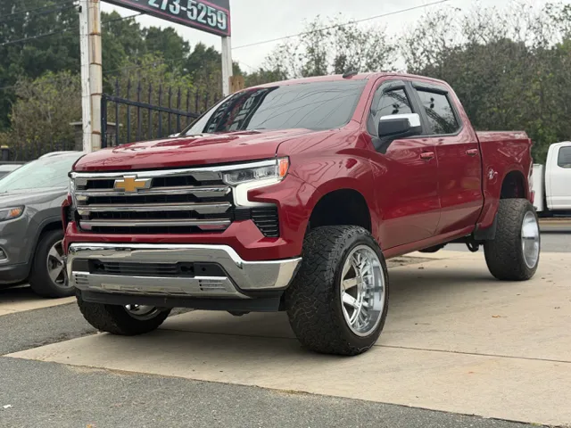 2020 Chevrolet Silverado 1500 LT 4WD photo