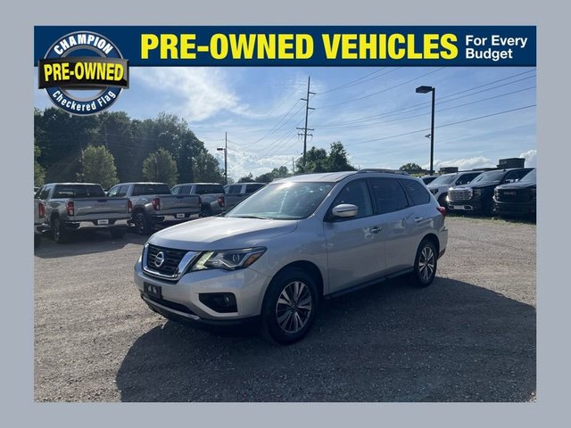 2020 Nissan Pathfinder SL FWD photo