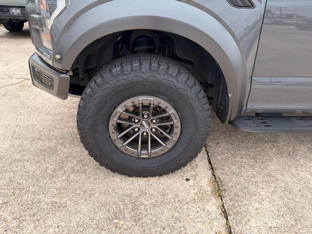 2020 Ford F-150 Raptor 4WD photo