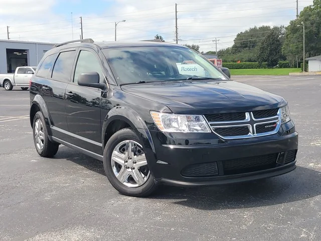 2020 Dodge Journey SE Value FWD photo