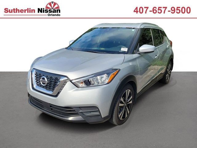 2020 Nissan Kicks SV FWD photo