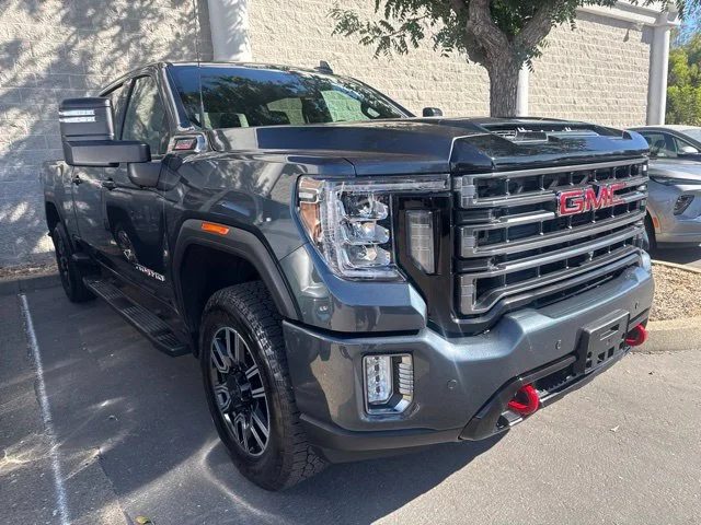 2020 GMC Sierra 2500HD AT4 4WD photo