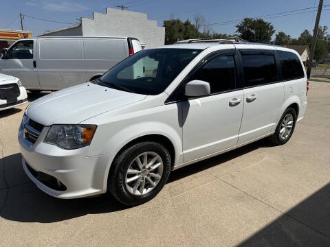 2019 Dodge Grand Caravan SXT FWD photo