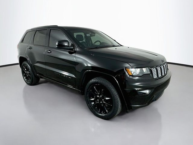 2020 Jeep Grand Cherokee Altitude 4WD photo