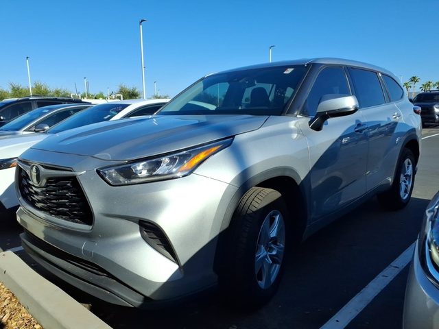 2020 Toyota Highlander L FWD photo