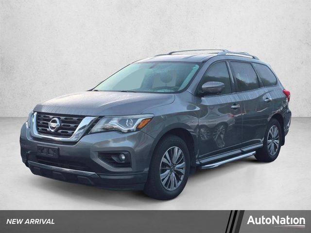 2020 Nissan Pathfinder SL FWD photo