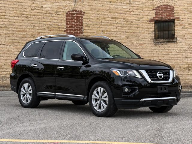 2020 Nissan Pathfinder SV 4WD photo