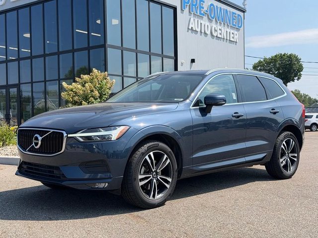 2021 Volvo XC60 Momentum AWD photo