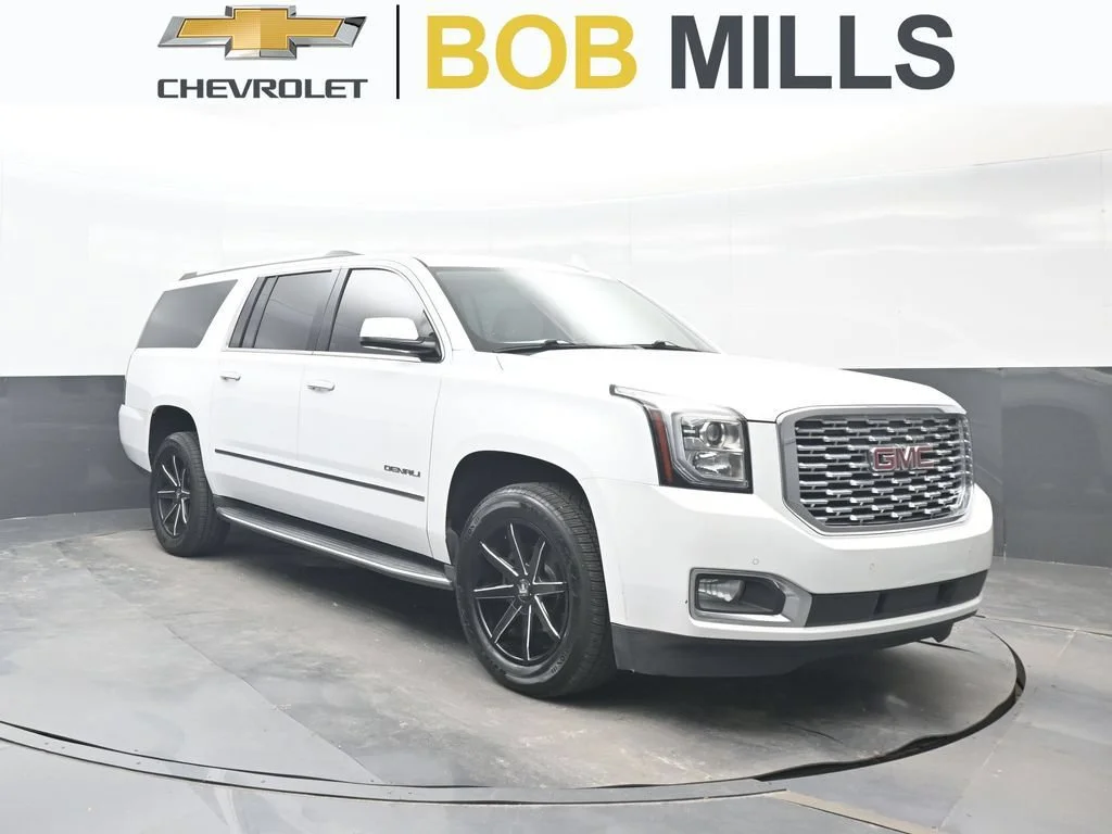 2020 GMC Yukon XL Denali RWD photo