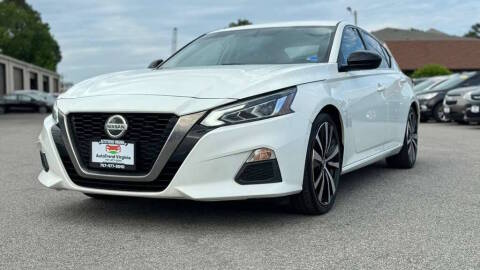 2019 Nissan Altima 2.5 SR FWD photo