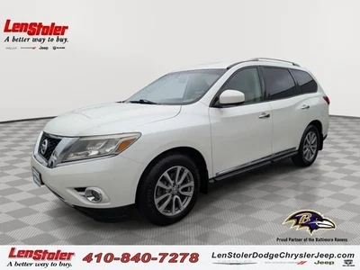 2015 Nissan Pathfinder SL 4WD photo
