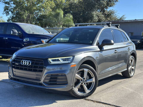 2020 Audi Q5 Titanium Premium Plus AWD photo