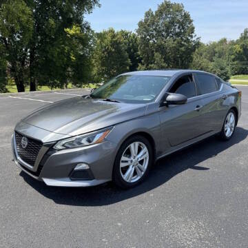 2020 Nissan Altima 2.5 SR FWD photo