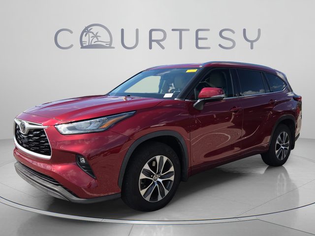 2020 Toyota Highlander XLE AWD photo