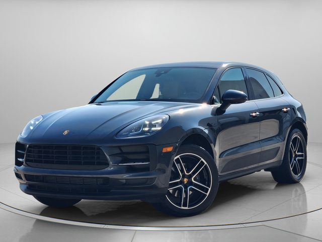 2020 Porsche Macan AWD photo