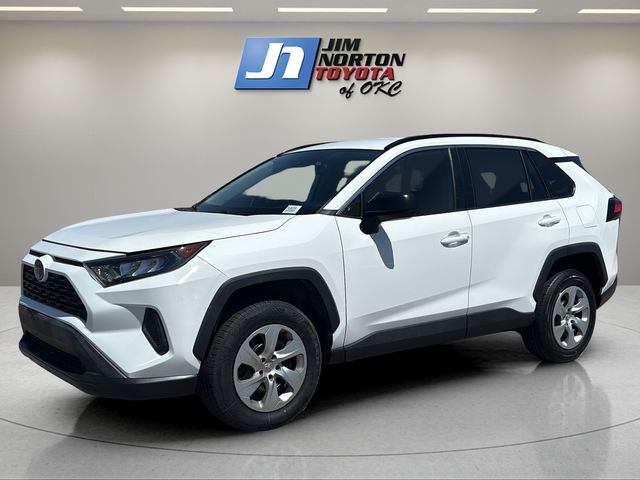 2020 Toyota RAV4 LE AWD photo