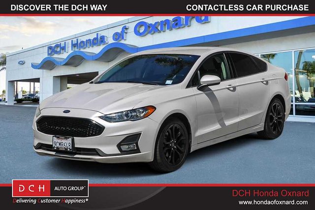 2020 Ford Fusion SE FWD photo