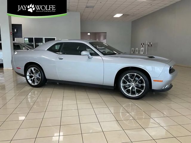 2020 Dodge Challenger SXT RWD photo