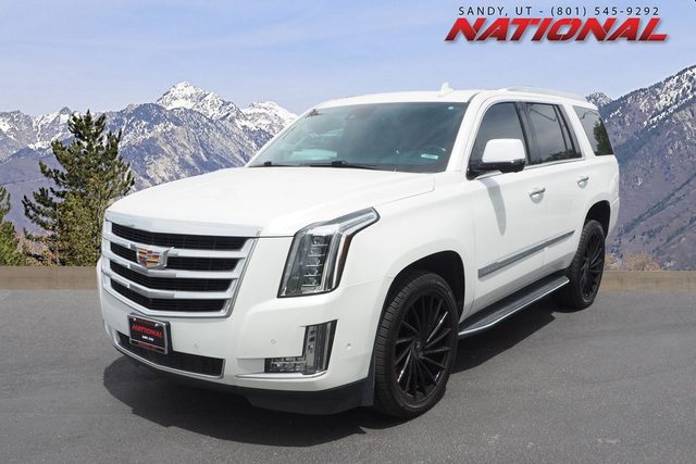 2020 Cadillac Escalade Premium Luxury 4WD photo
