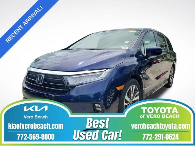 2021 Honda Odyssey Touring FWD photo