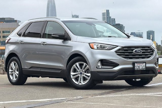 2020 Ford Edge SEL AWD photo