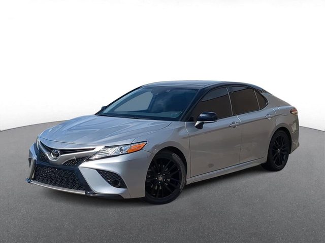 2020 Toyota Camry XSE FWD photo