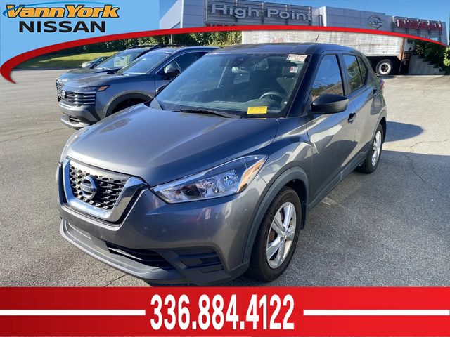 2020 Nissan Kicks S FWD photo