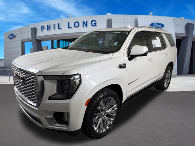 2021 GMC Yukon Denali 4WD photo
