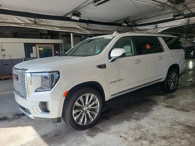 2021 GMC Yukon XL Denali RWD photo