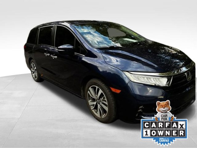 2021 Honda Odyssey Touring FWD photo