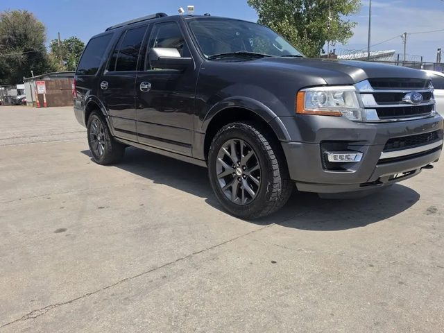 2017 Ford Expedition Limited 4WD photo
