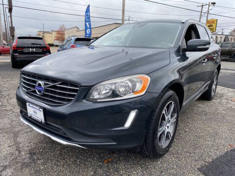 2015 Volvo XC60 T6 AWD photo