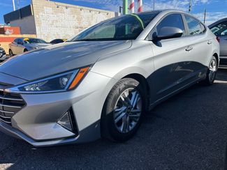 2020 Hyundai Elantra SEL FWD photo
