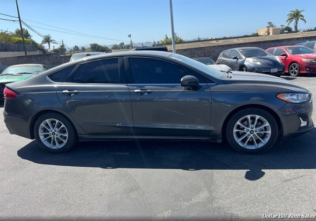 2019 Ford Fusion SE FWD photo