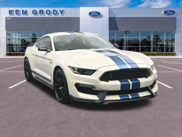 2020 Ford Mustang Shelby GT350 RWD photo