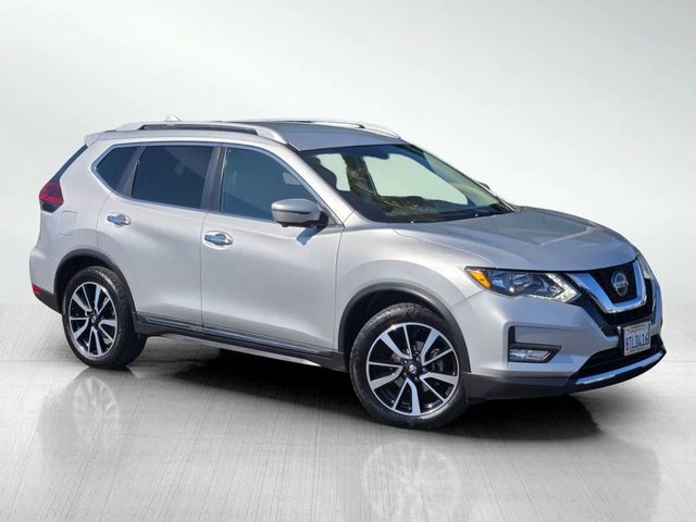 2020 Nissan Rogue SL FWD photo