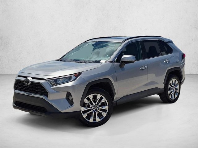 2020 Toyota RAV4 XLE Premium FWD photo